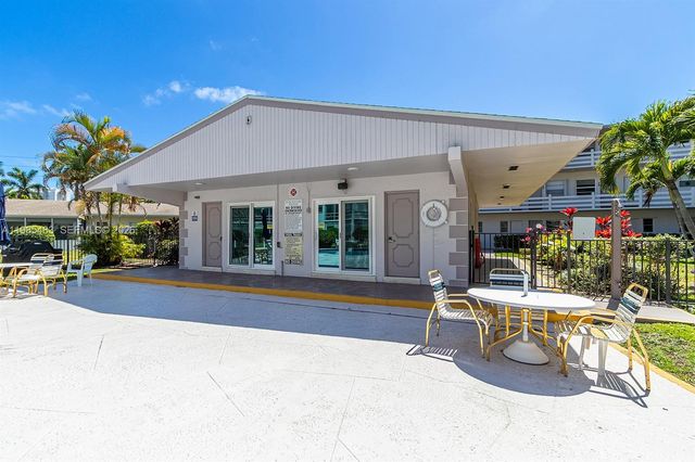 700 Layne Blvd 118, Hallandale Beach, FL 33009