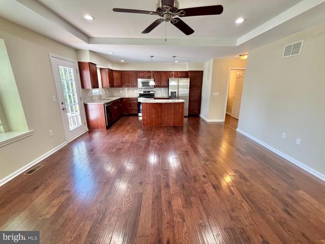 2601 LEXINGTON MEWS, Swedesboro, NJ 08085