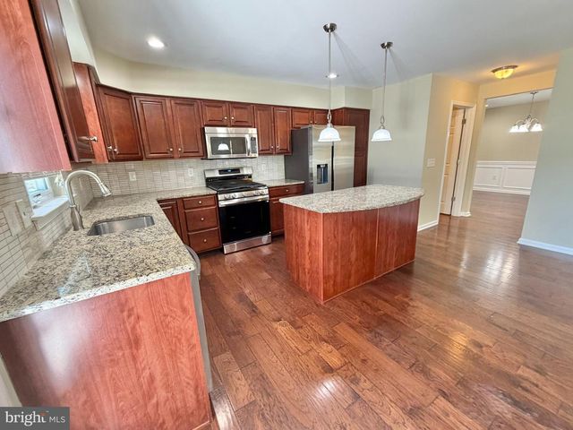 2601 LEXINGTON MEWS, Swedesboro, NJ 08085