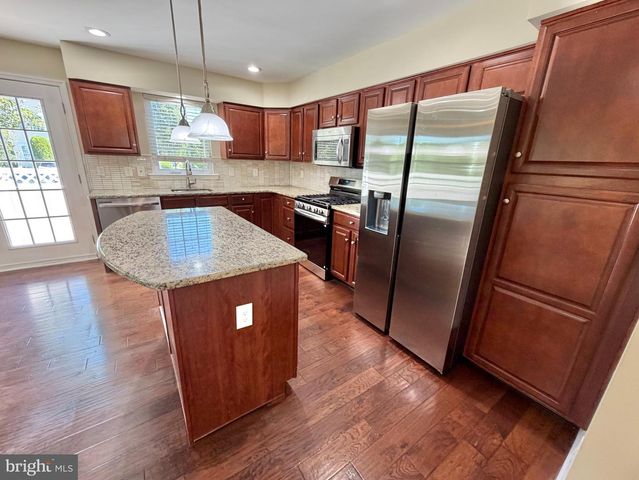 2601 LEXINGTON MEWS, Swedesboro, NJ 08085