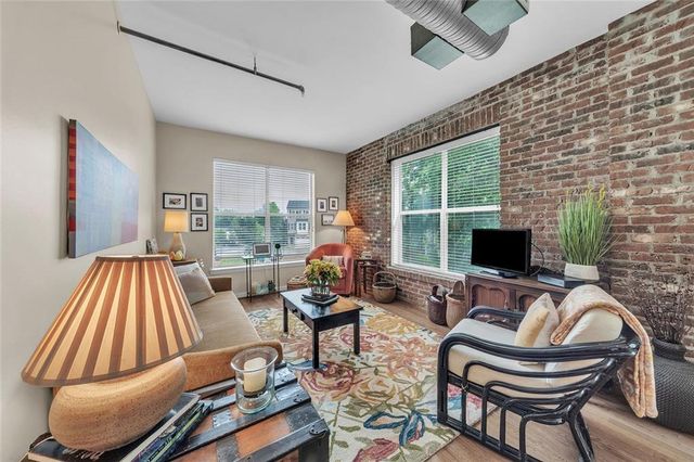445 N Sessions Street NW 1101, Marietta, GA 30060
