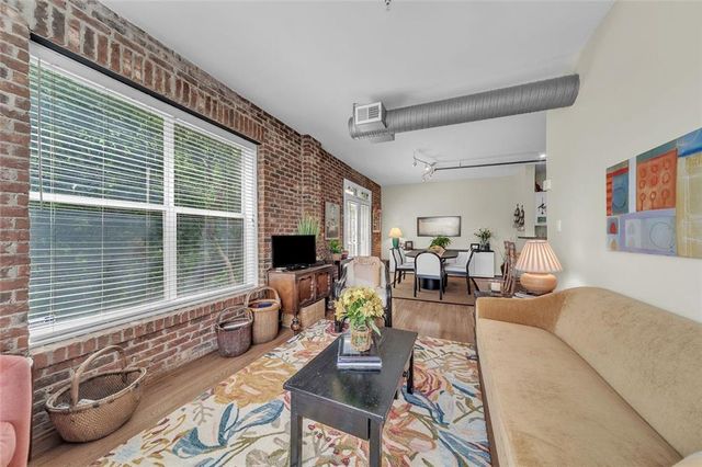 445 N Sessions Street NW 1101, Marietta, GA 30060