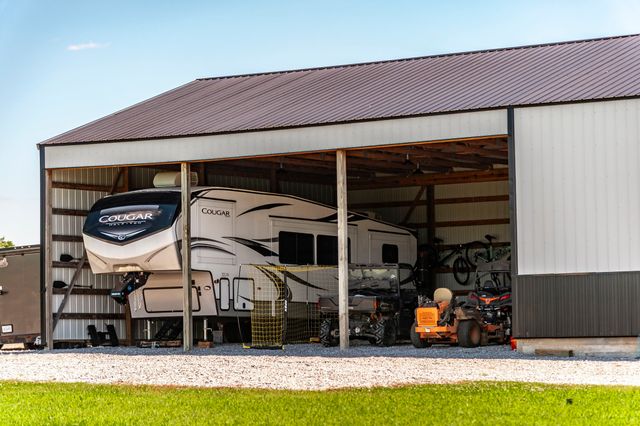 1322 Barry Ln, Gallatin, TN 37066