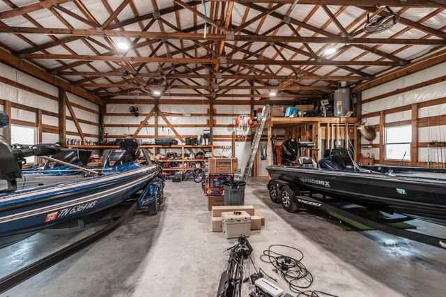 1322 Barry Ln, Gallatin, TN 37066