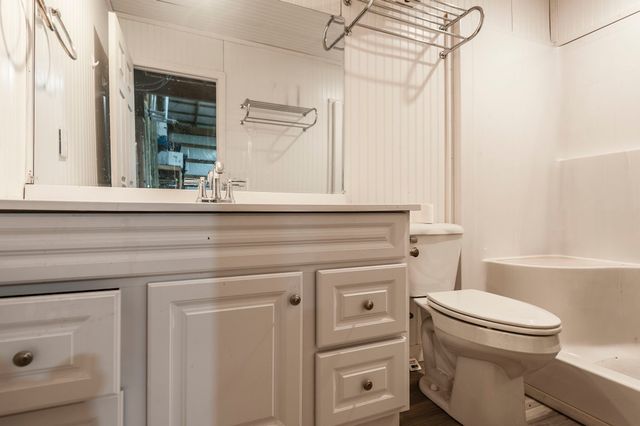 1322 Barry Ln, Gallatin, TN 37066