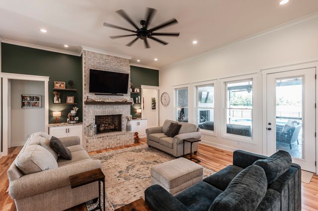 1322 Barry Ln, Gallatin, TN 37066