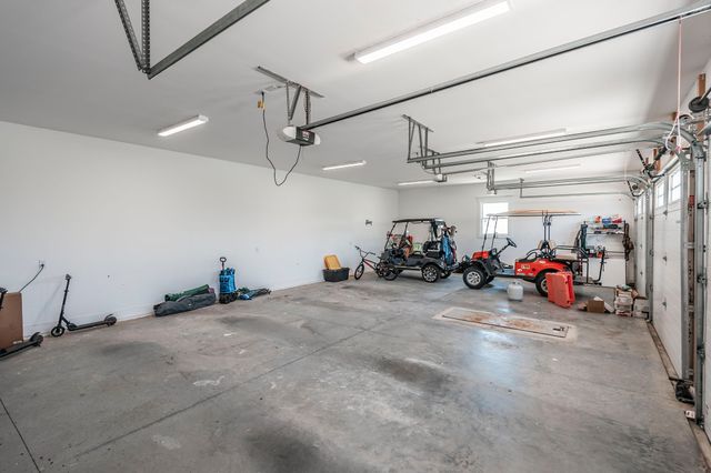 1322 Barry Ln, Gallatin, TN 37066