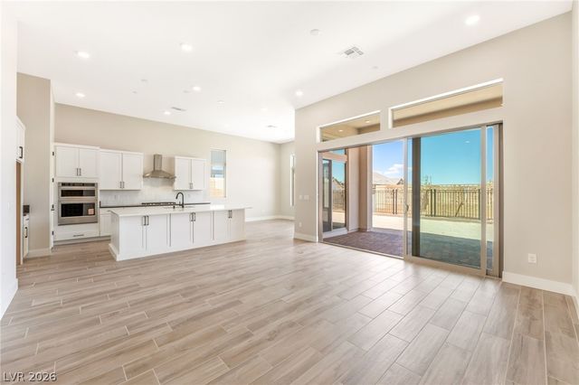 1044 Skyview Cove Court, Las Vegas, NV 89138