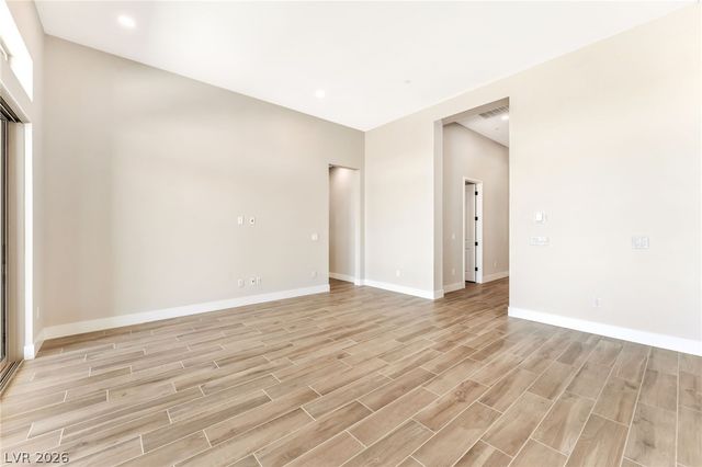1044 Skyview Cove Court, Las Vegas, NV 89138