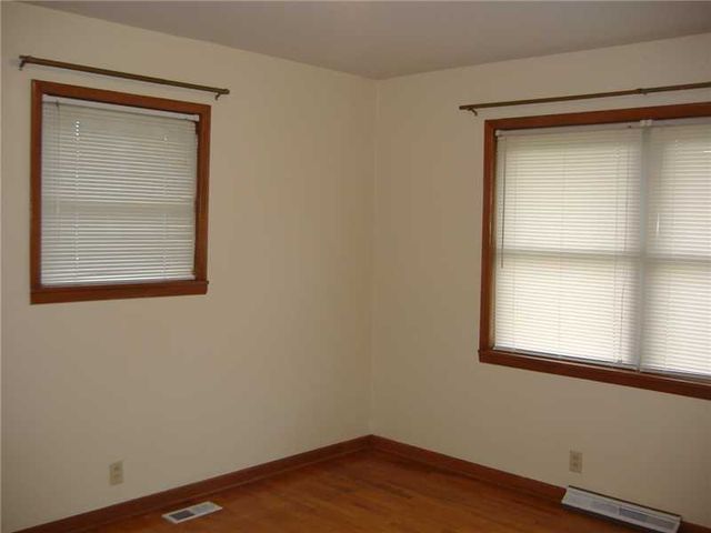 1212 W Pine Street, Rogers, AR 72756