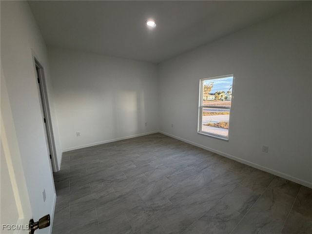 1409 NE 23rd ST, Cape Coral, FL 33909