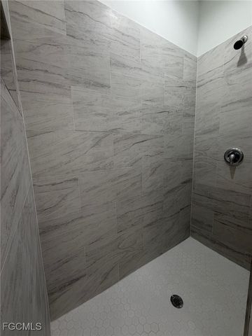 1409 NE 23rd ST, Cape Coral, FL 33909