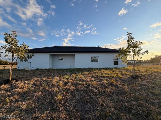 1409 NE 23rd ST, Cape Coral, FL 33909