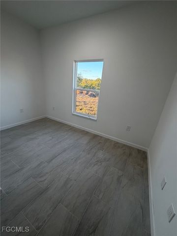 1409 NE 23rd ST, Cape Coral, FL 33909