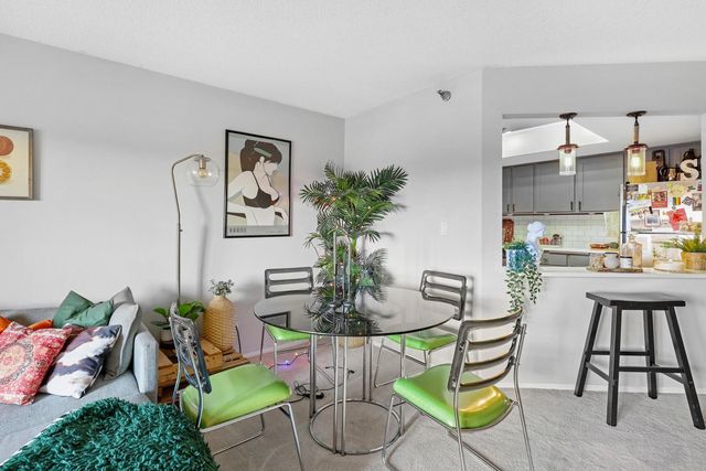 20 2nd Street NE P1606, Minneapolis, MN 55413