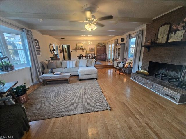 322 Quail Lane, Thomasville, NC 27360