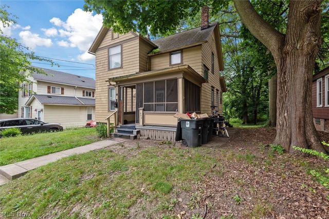 498 Gage Street, Akron, OH 44311