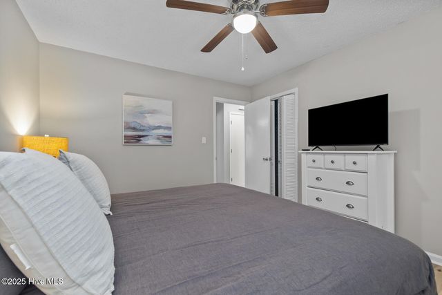 318 W Frances Street, Jacksonville, NC 28546