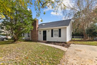 318 W Frances Street, Jacksonville, NC 28546