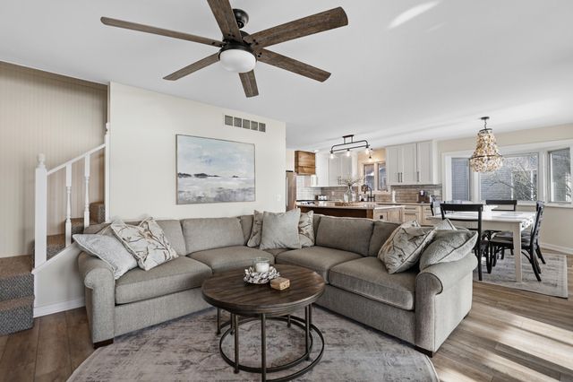 7201 Holiday Drive, Morton Twp, MI 49346