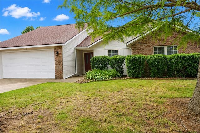 1403 SE 21st Street, Bentonville, AR 72712