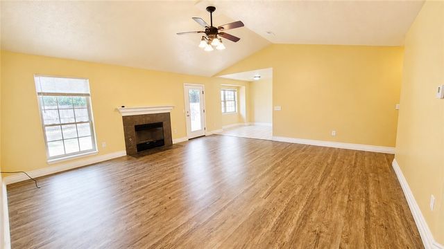1403 SE 21st Street, Bentonville, AR 72712