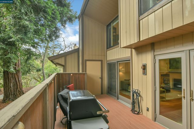 188 Alamo Sq, Alamo, CA 94507