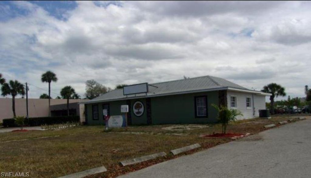 4811 Del Prado BLVD S, CAPE CORAL, FL 33904 — exterior