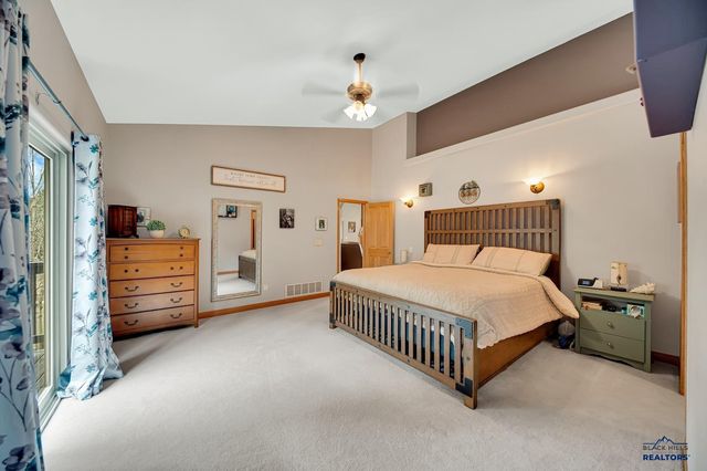 4710 RIMROCK DR, Rapid City, SD 57702