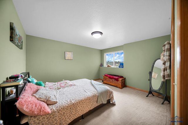 4710 RIMROCK DR, Rapid City, SD 57702