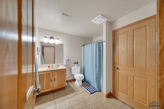 4710 RIMROCK DR, Rapid City, SD 57702