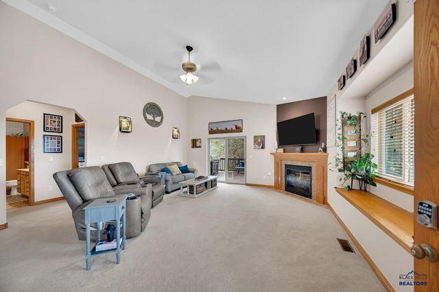 4710 RIMROCK DR, Rapid City, SD 57702