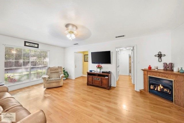 8649 Chalmette Drive, Shreveport, LA 71115