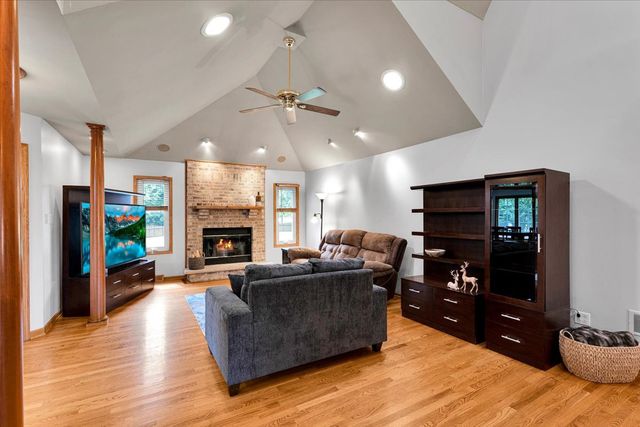 24530 S TONKA Avenue, Channahon, IL 60410