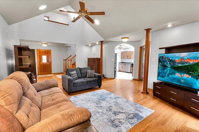 24530 S TONKA Avenue, Channahon, IL 60410