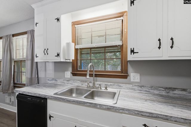 3136 Woodsen Circle, West Columbia, SC 29170