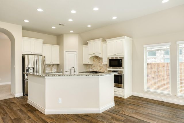 3539 Whitman Drive, Iowa Colony, TX 77583