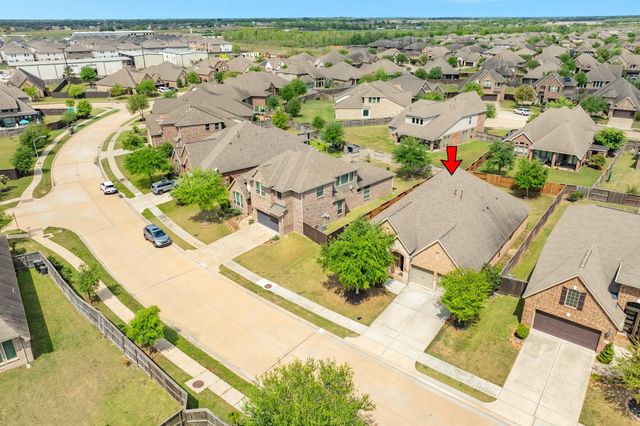 3539 Whitman Drive, Iowa Colony, TX 77583