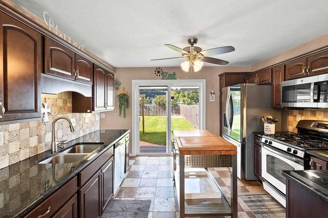 124 IRENE STREET, Neenah, WI 54956