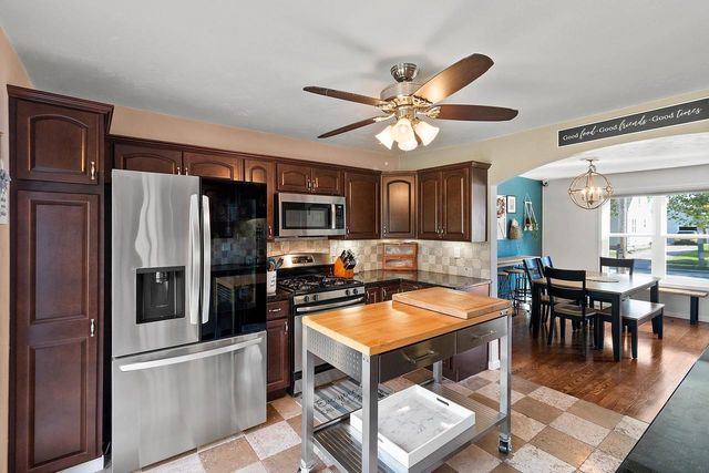 124 IRENE STREET, Neenah, WI 54956