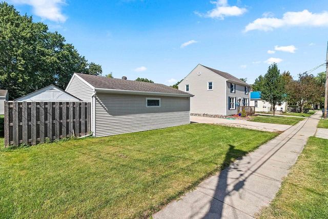 124 IRENE STREET, Neenah, WI 54956