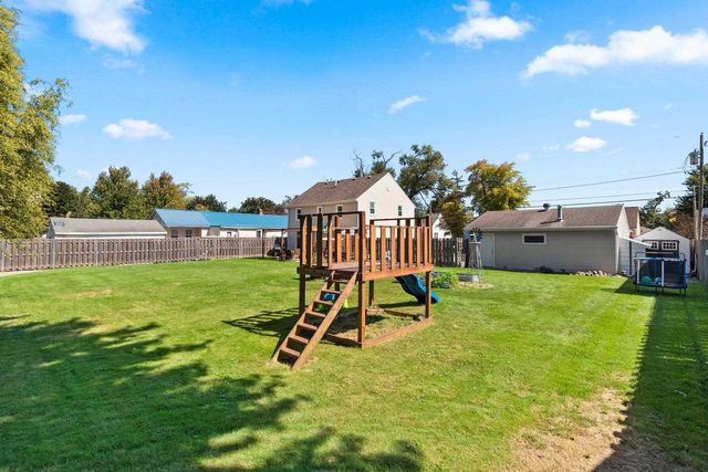 124 IRENE STREET, Neenah, WI 54956