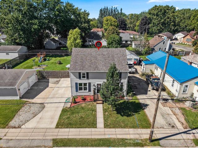 124 IRENE STREET, Neenah, WI 54956