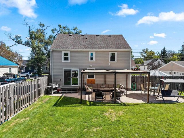 124 IRENE STREET, Neenah, WI 54956