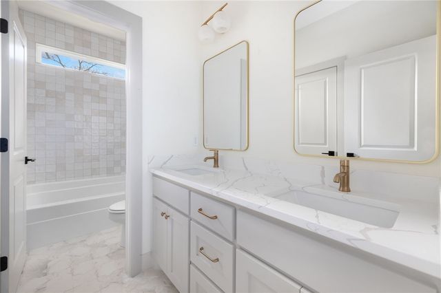 6 Abbey Lane, Bella Vista, AR 72715