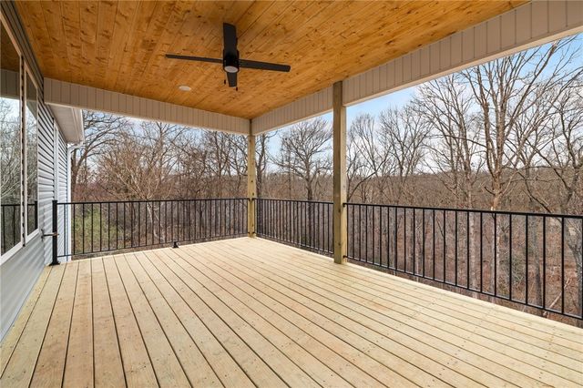 6 Abbey Lane, Bella Vista, AR 72715