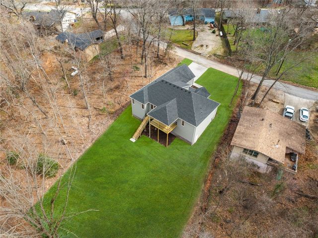 6 Abbey Lane, Bella Vista, AR 72715