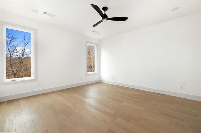 6 Abbey Lane, Bella Vista, AR 72715