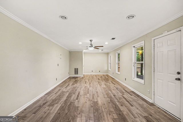 1391 Buckingham Court, Hampton, GA 30228