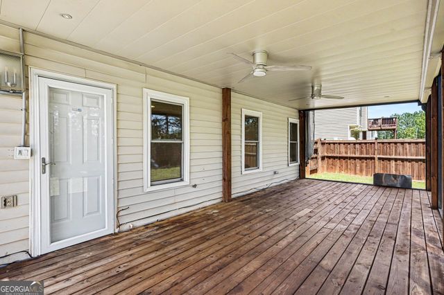 1391 Buckingham Court, Hampton, GA 30228